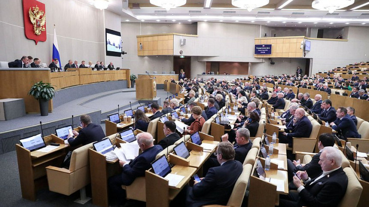 Reuters: депутатам ГосДумы РФ запретили выезжать за границу - новости ТИА