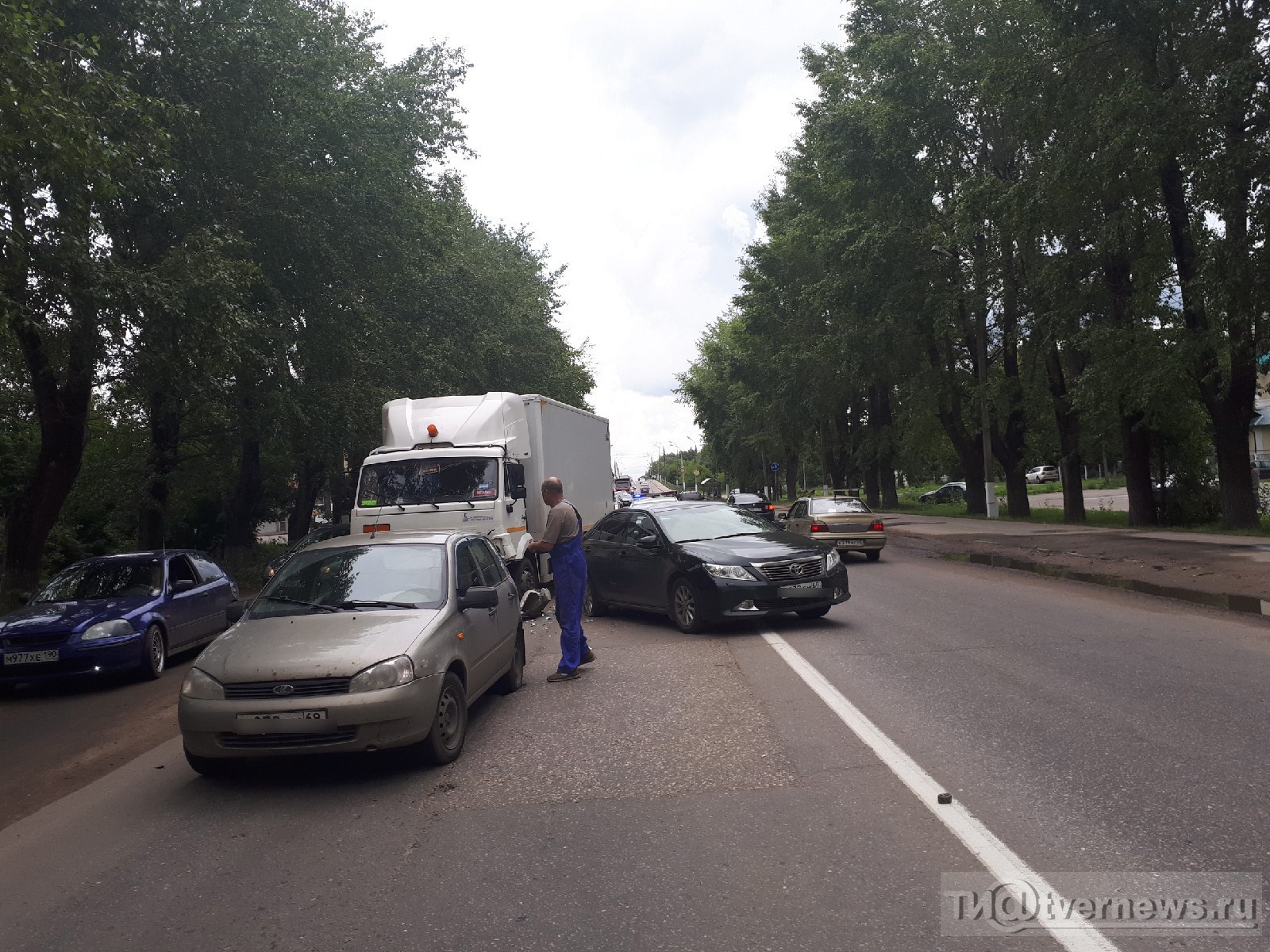 Семеро россиян погибли из-за выехавшей на встречку машины