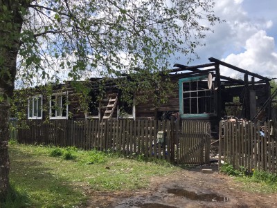 В Тверской области сгорел дом двух многодетных семей - новости ТИА